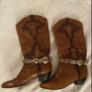 Brown Western Heeled Boots